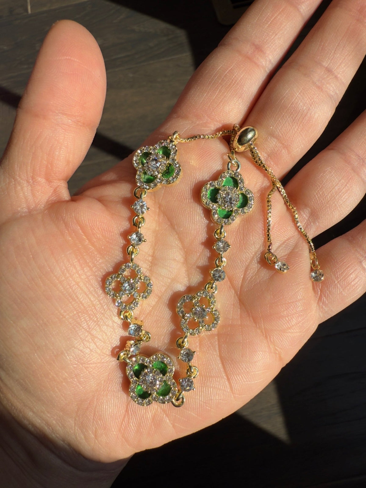 Green Sparkle Clover Bracelet