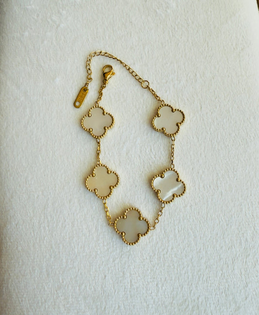 Simple Mother Pearl Bracelet